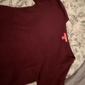 Comfy Red Sweater 🤶